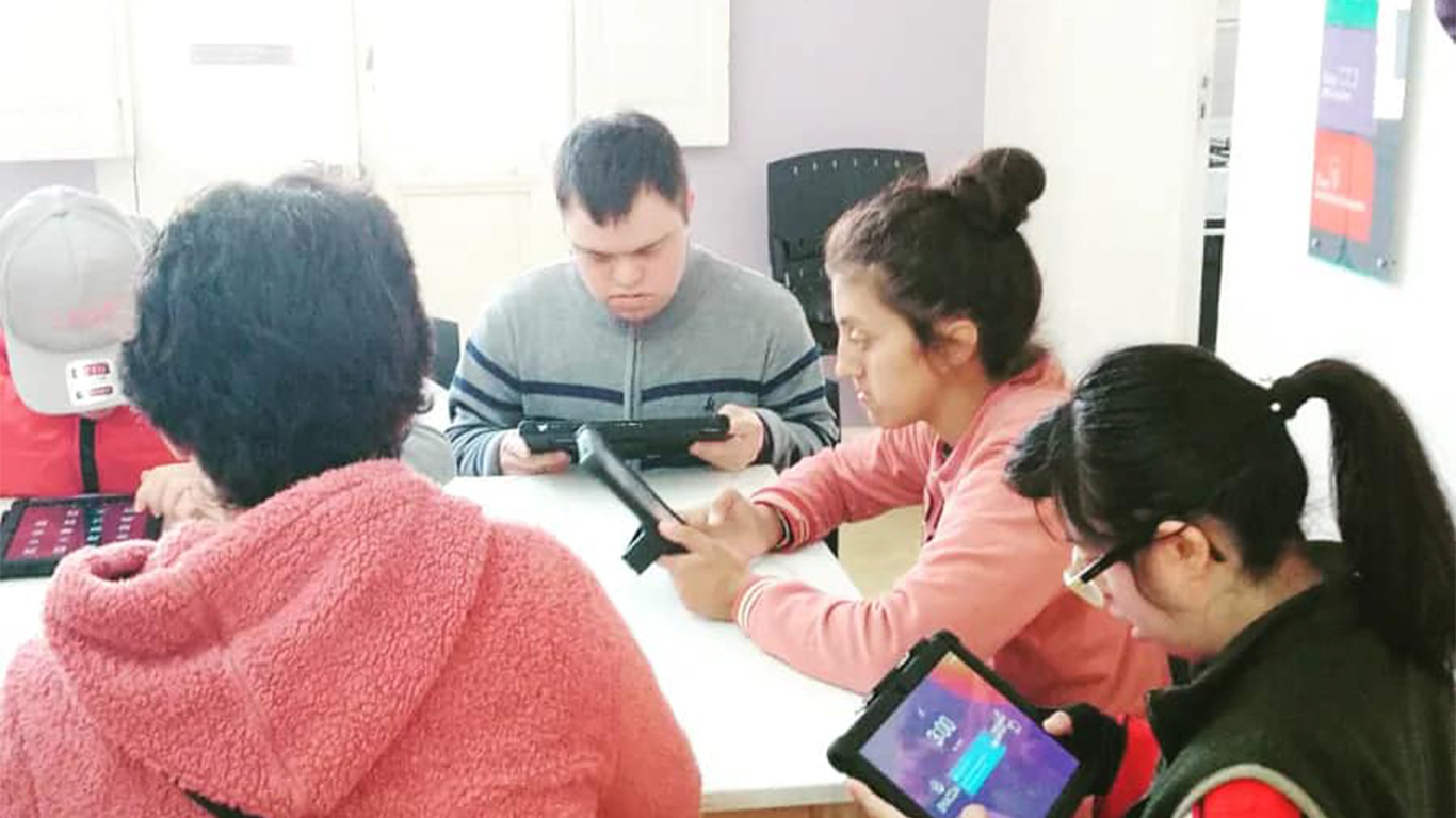 Taller Inclusivo Reencuentro Configuración de Tablets para la